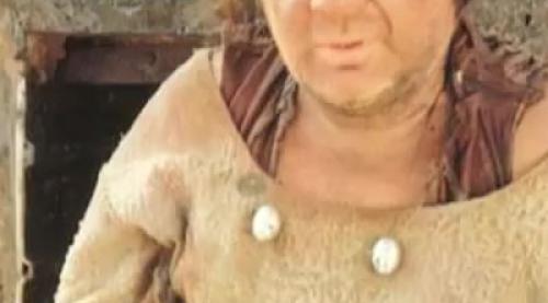 поэтому реальные люди с земными лицами в но в конце концов не